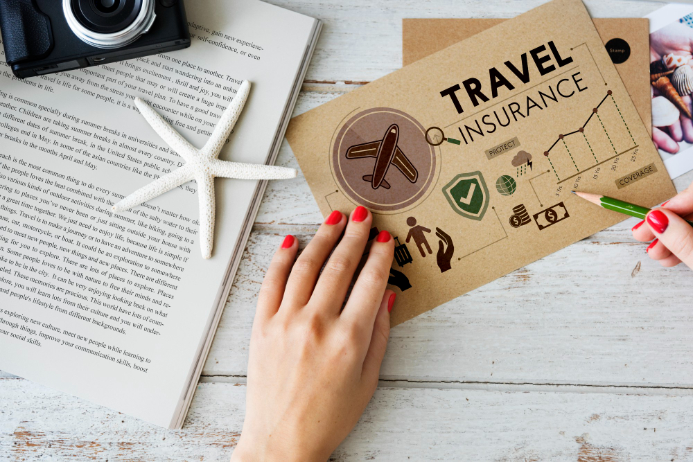 travel-navigation-journey-vacation-trip-paper-concept